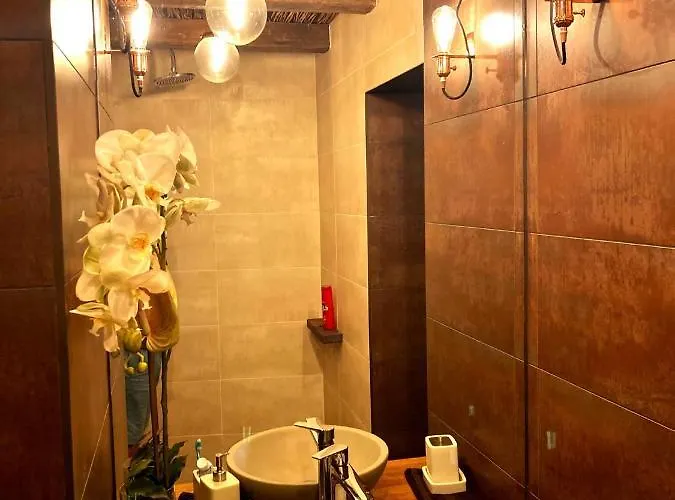 Appartement In The Centre With Free Gated Parking