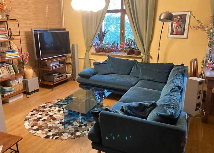 In The Centre With Free Gated Parking 塔林